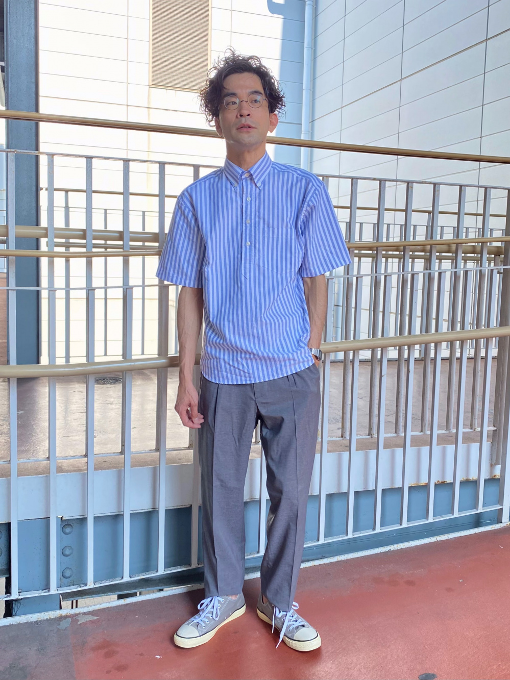 UNIQLO　110 テーパードパンツ