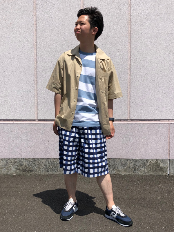 行列のできるレビュー商品、集めました。高評価アイテム 公式スタイリング | ユニクロ公式 ジャケット・アウター
