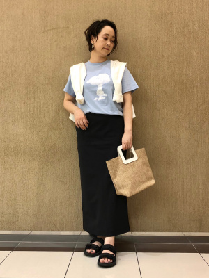 ユニクロ公式 | ウルトラストレッチアクティブナローマキシスカート