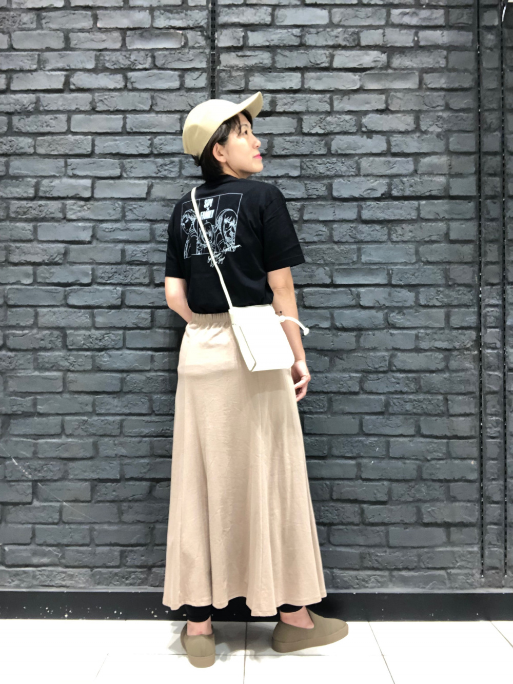 ミッキー スタンズ UT グラフィックTシャツ（半袖・レギュラー