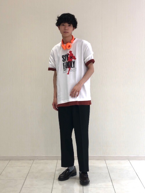 Spy Family Ut グラフィックtシャツ 半袖 レギュラーフィット スマートアンクルパンツ2wayストレッチ ウールライク 丈長め 76cm の着用コーディネート ユニクロ