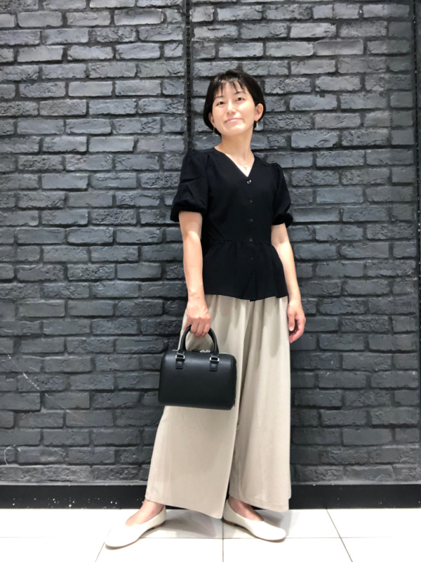 コットンオーバーサイズt 半袖 ギャザーワイドパンツ 丈標準59 61cm の着用コーディネート ユニクロ