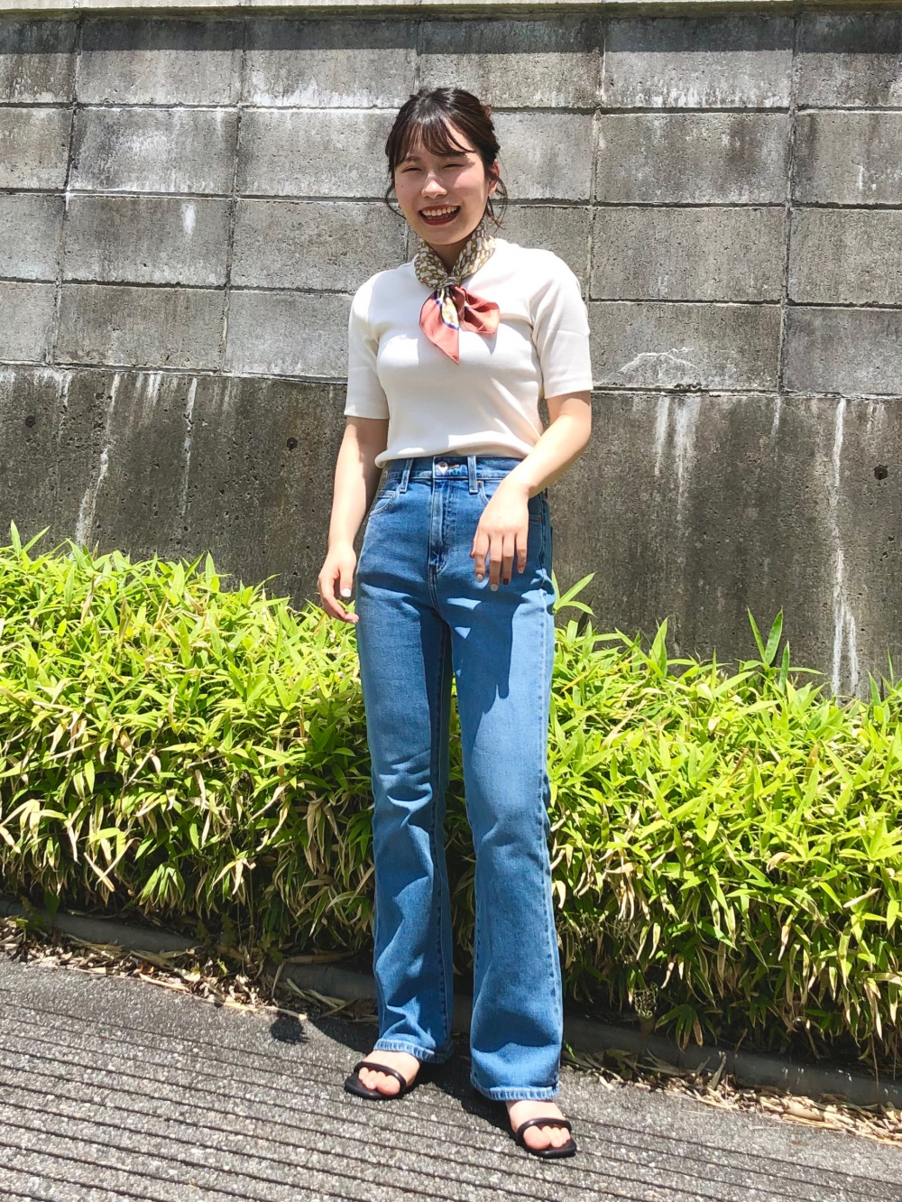 ユニクロ フレア パンツ(02)