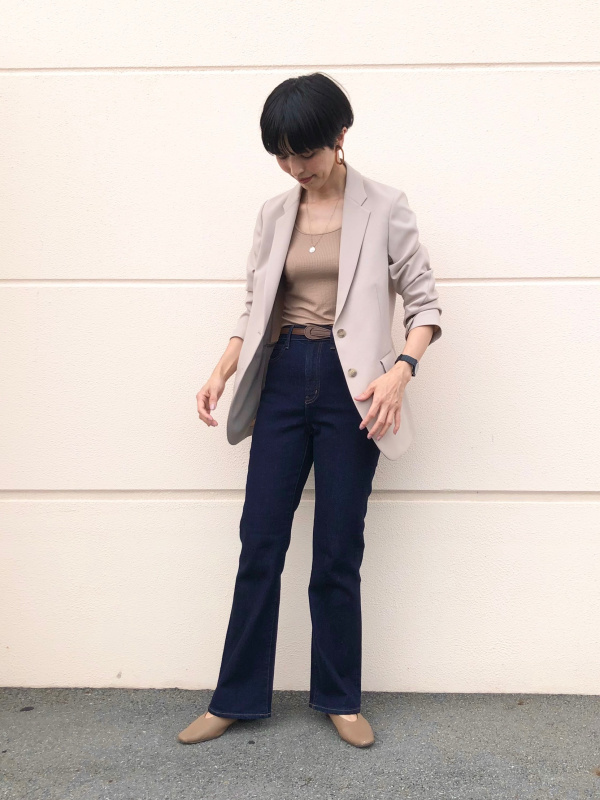 美品 ユニクロ リラックステーラードジャケット タックワイド