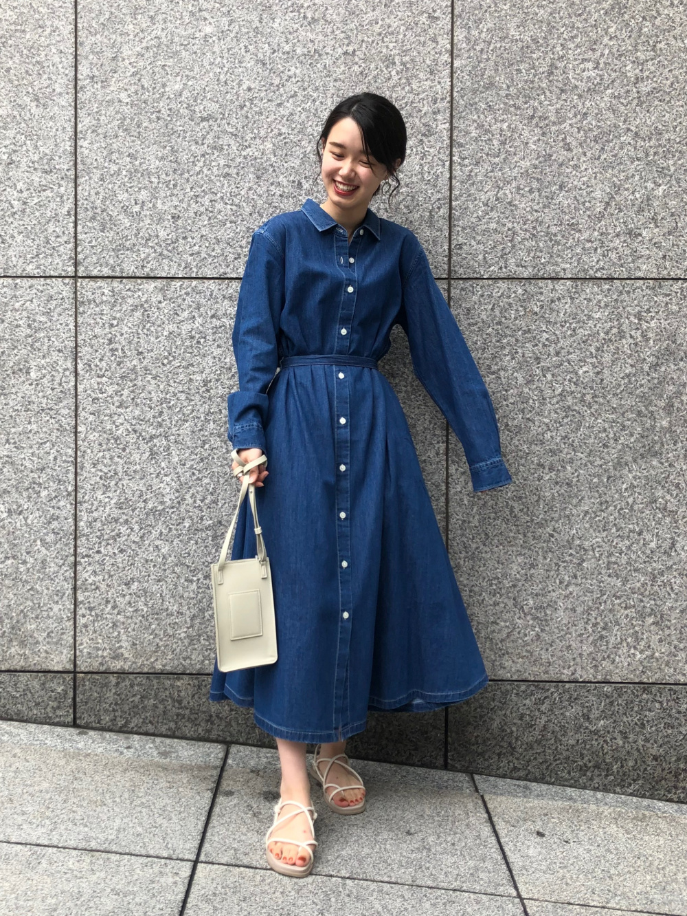 新品未使用 ユニクロ UNIQLO U デニムロングシャツワンピース ブルー S