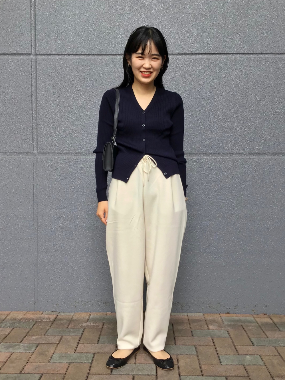 ドライスウェットタックテーパードパンツ 丈標準66 5 68 5cm セットアップ可能 コットンオーバーサイズt 半袖 の着用コーディネート ユニクロ