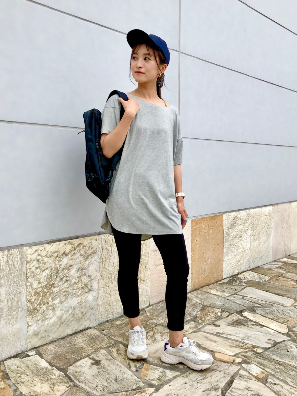 アイテム勢ぞろい UNIQLO クロップドレギンスデニムパンツ Mサイズ✨✨✨