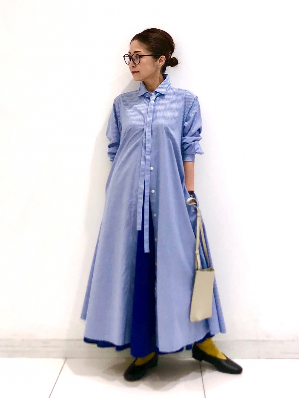 ストライプコットンaラインシャツワンピース 長袖 標準丈 111 121cm の着用コーディネート ユニクロ