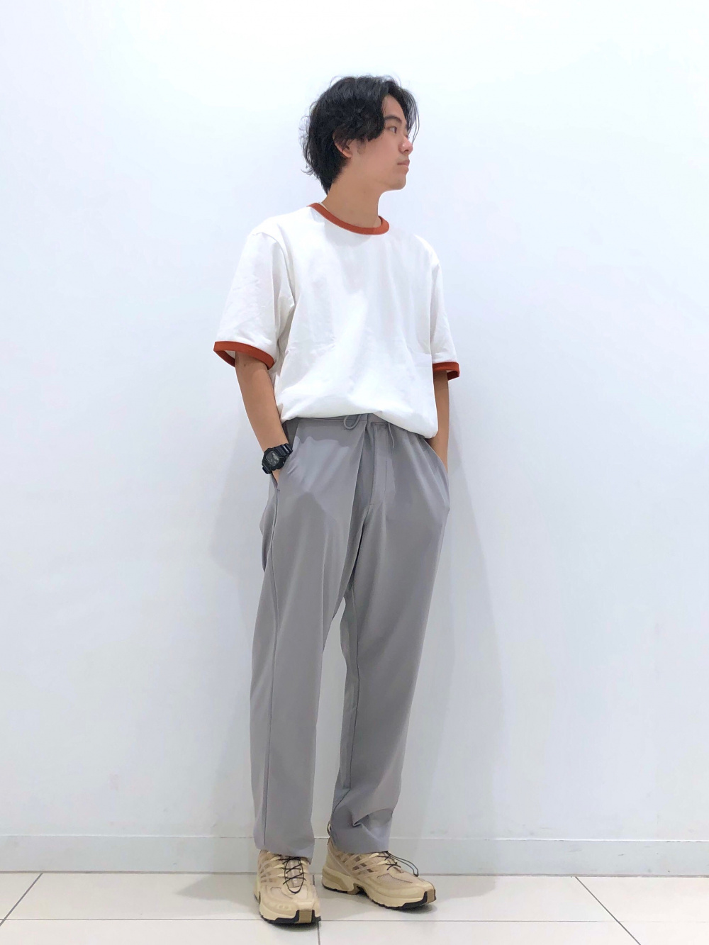 ウルトラストレッチアクティブテーパードパンツ 丈標準64 5 70 5cm Uvカットツイルキャップ の着用コーディネート ユニクロ