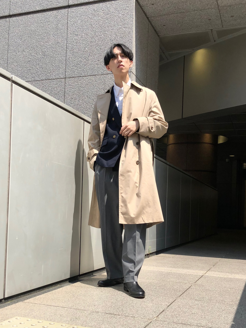トレンチコート、ダブルジャケット」の着用コーディネート| ユニクロ トレンチコート、ダブルジャケット」の着用コーディネート| ユニクロ