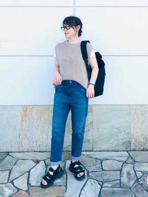 ユニクロ公式 | ウルトラストレッチデニムテーパードパンツ