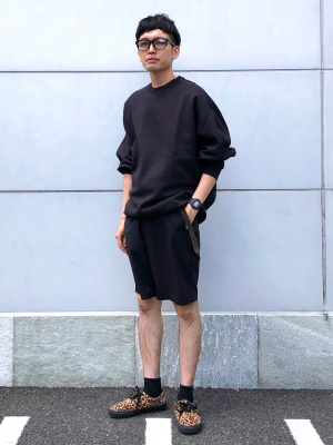 美品 ユニクロ セオリー 感動タックイージーショートパンツ ブラック S ユニクロ セオリー 感動タックイージーショートパンツ ハーフ