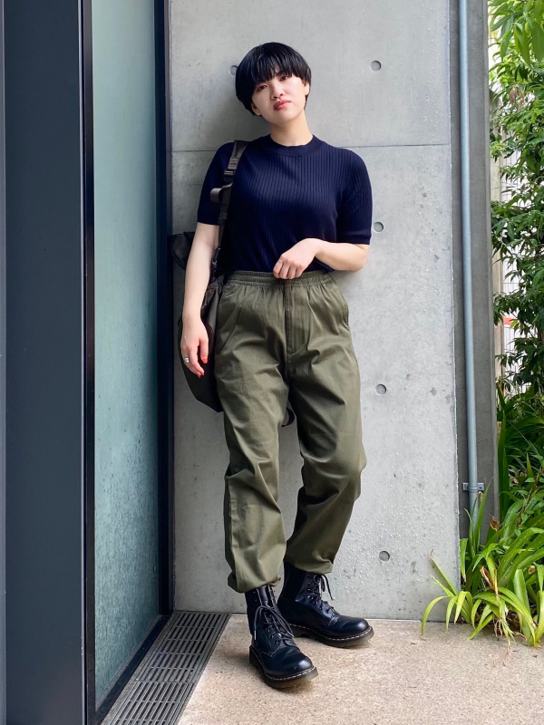 ユニクロ公式 イージーリラックスアンクルパンツ