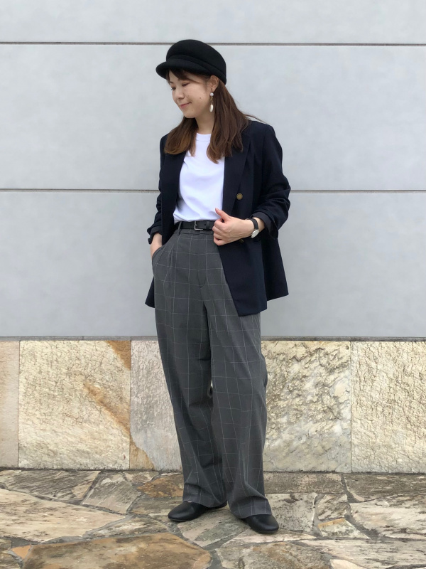 UNIQLO ジョコビッチ ウィンブルドンモデル ジャケット パンツ セット UNIQLO ジョコビッチ ウィンブルドンモデル ジャケット パンツ セット