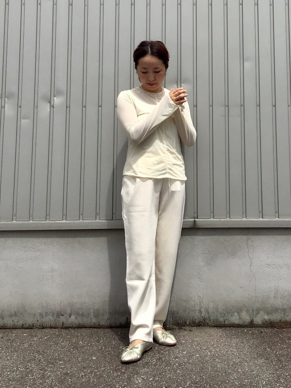 UNIQLO - UNIQLO＋j ドライスウェット　セットアップ　ホワイトorブラック シアークルーネックTシャツ（長袖）、ドライスウェットタック