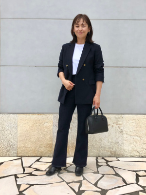 【極美品✨】人気完売商品！ユニクロダブルジャケットパンツスーツグレーM〜Ｌ UNIQLO ユニクロ ダブルジャケット L グレー 2024年モデル 人気