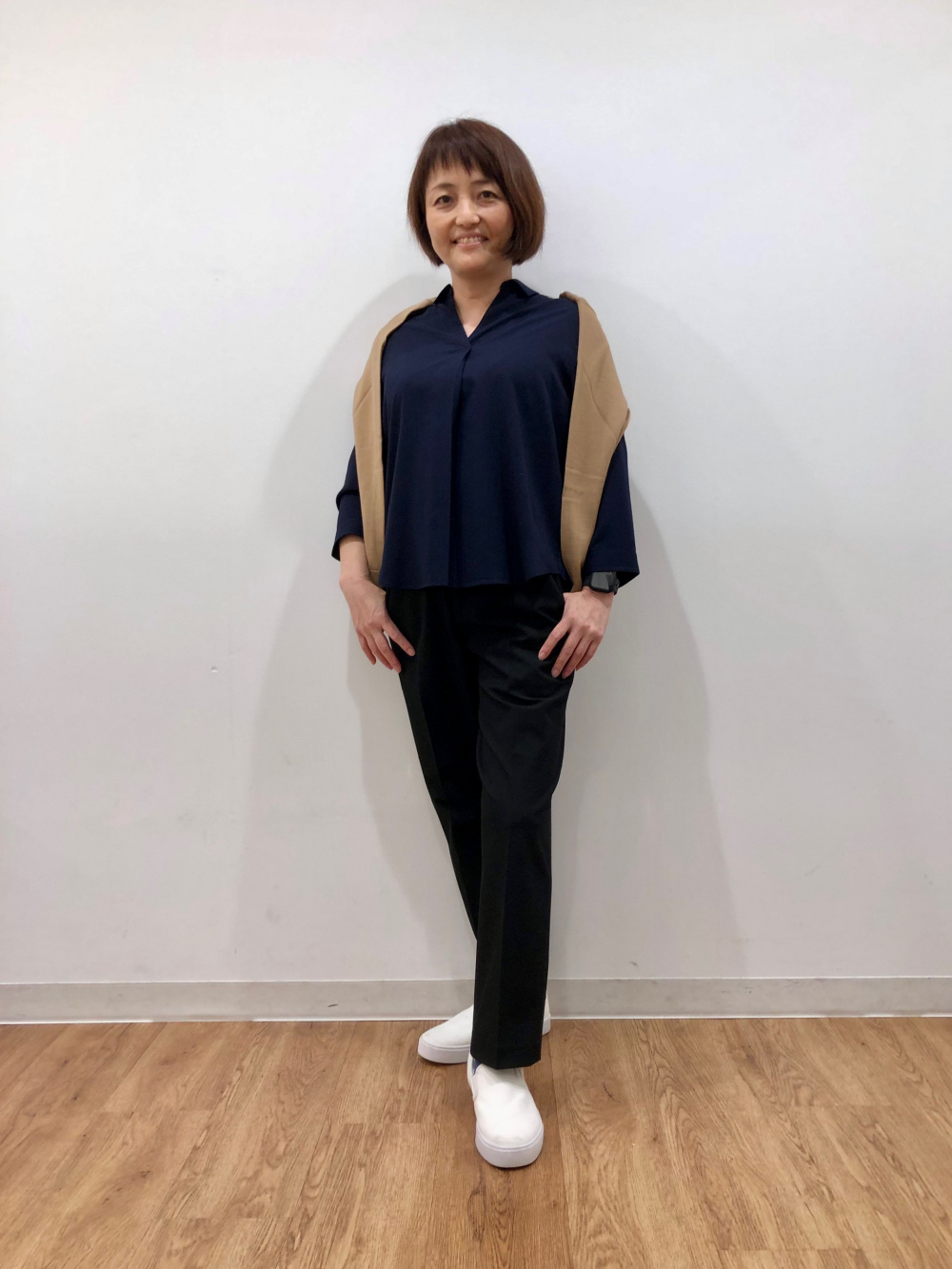 レーヨンスキッパーブラウス（7分袖）、スマートアンクルパンツ（2WAY