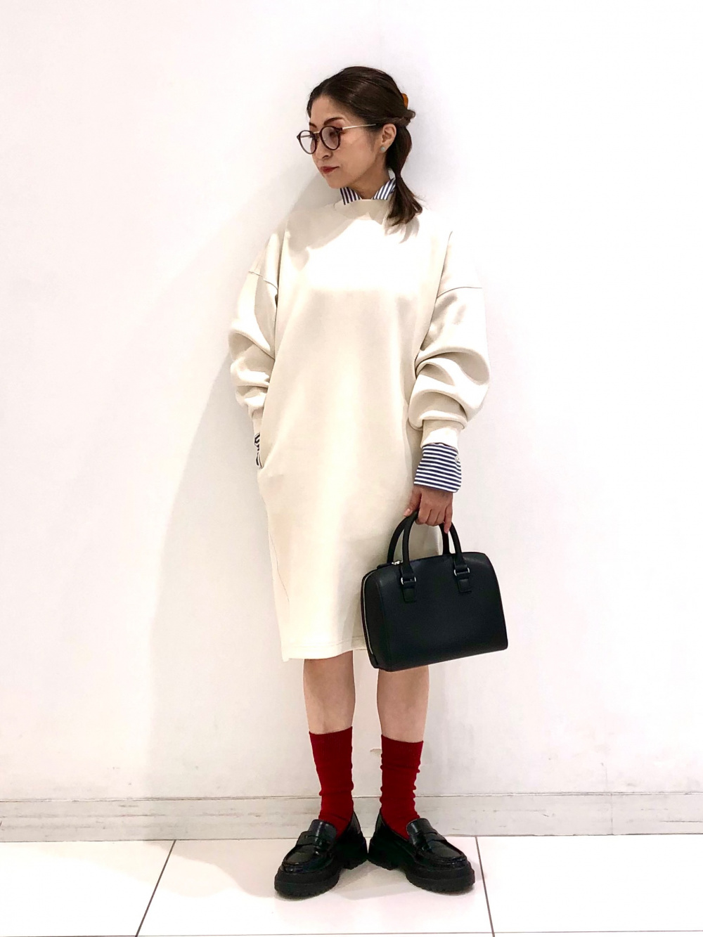 ドライスウェットコクーンワンピース 長袖 の着用コーディネート ユニクロ
