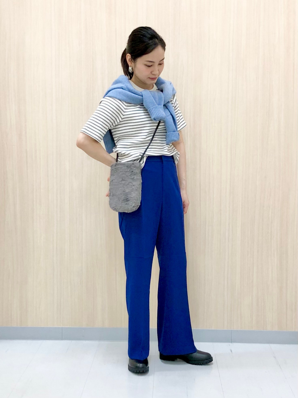 ドレープフレアパンツ（丈標準68～70cm）」の着用コーディネート