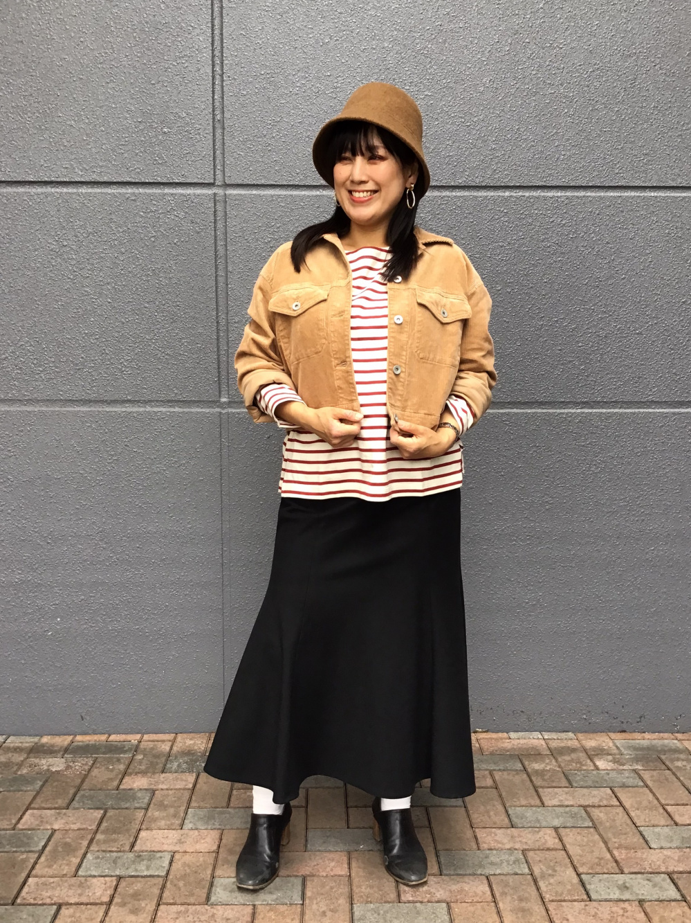 ダークブラウン コーデュロイ クロップドジャケット