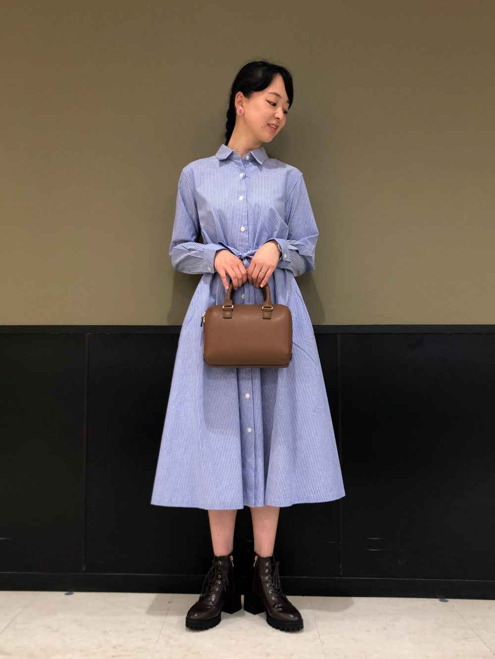 ストライプコットンAラインシャツワンピース（長袖・標準丈・111 