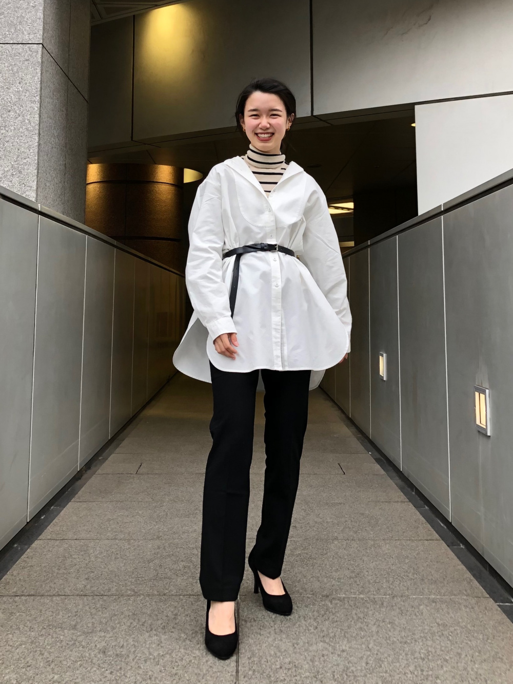 オックスフォードスタンドカラーチュニック 長袖 チェスターコート の着用コーディネート ユニクロ