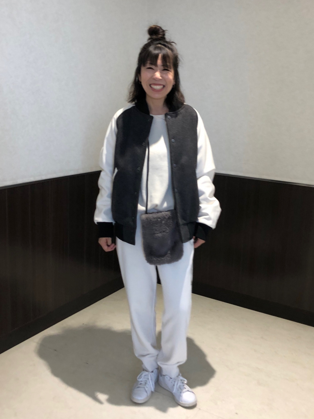 新品】ユニクロ ウルトラストレッチ ワッフルパンツ オフ