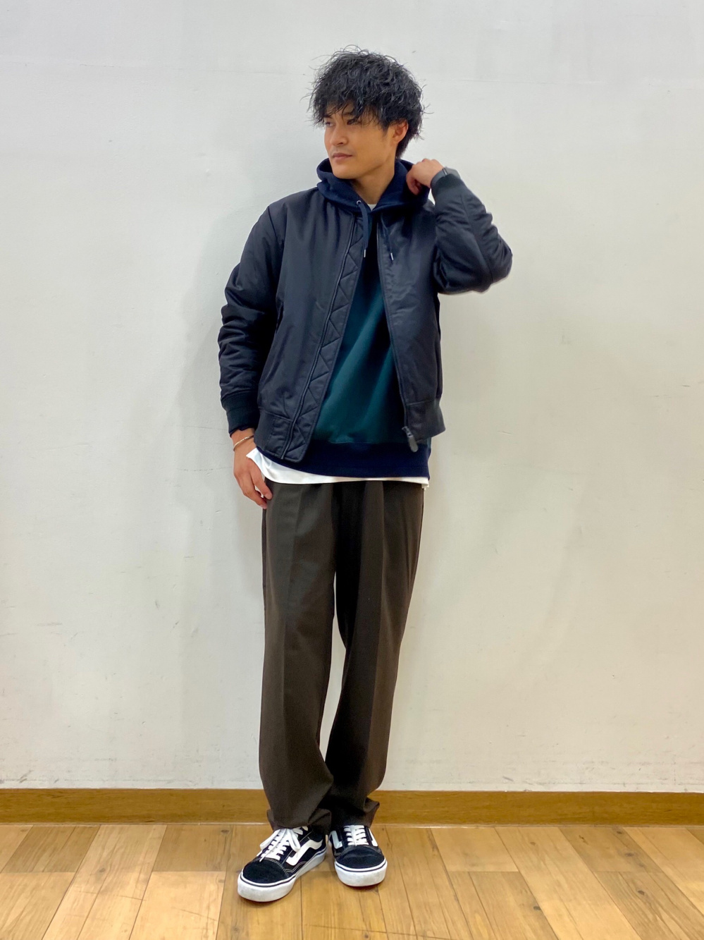 MA-1ブルゾン」の着用コーディネート| ユニクロ公式