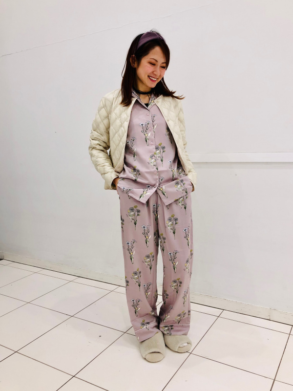 2022新作 ユニクロ パジャマ 3点 まとめ売り ディズニー パジャマ❤︎120 UNIQLO