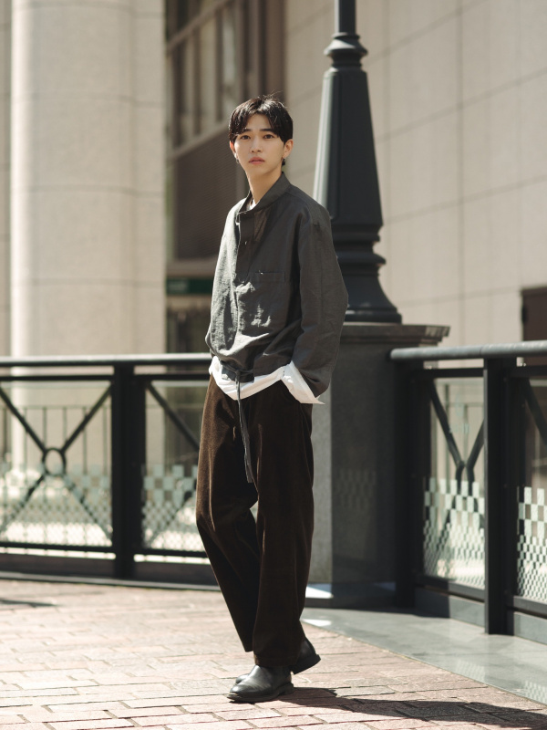 ユニクロ公式 | コーデュロイワイドフィットワークパンツ