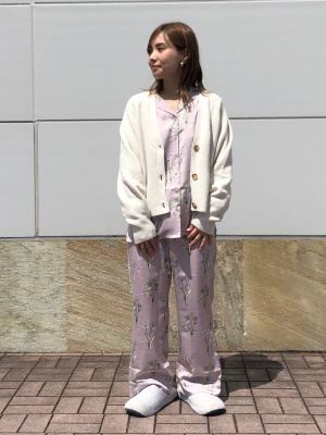 ユニクロ公式 | ディズニーパジャマコレクション サテンパジャマ
