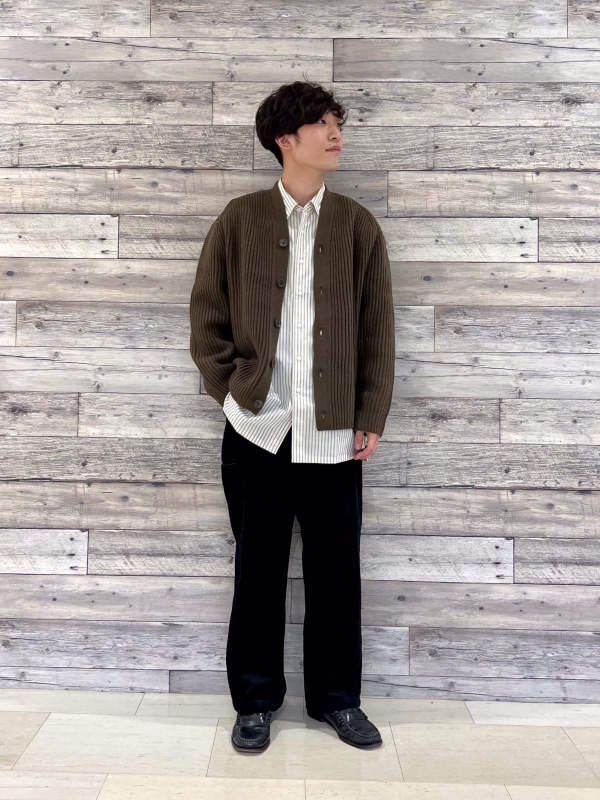 UNIQLO U ワイドフィットコーデュロイパンツ DARK BROWN 79