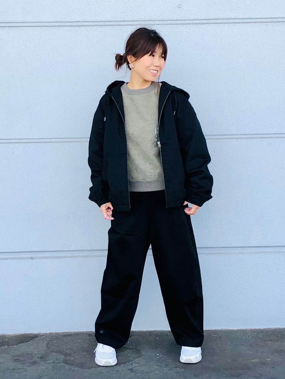 ウォーマージャケット ジャージーカーブガウチョパンツ の着用コーディネート ユニクロ