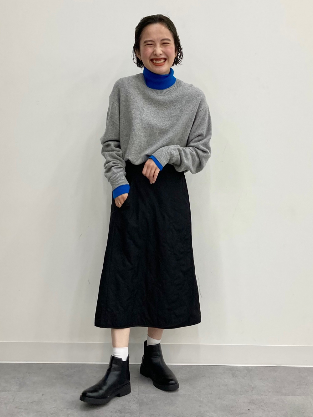 極暖ヒートテックシームレスリブタートルネックT、フェアアイルクルーネックセーター（長袖）」の着用コーディネート| ユニクロ公式