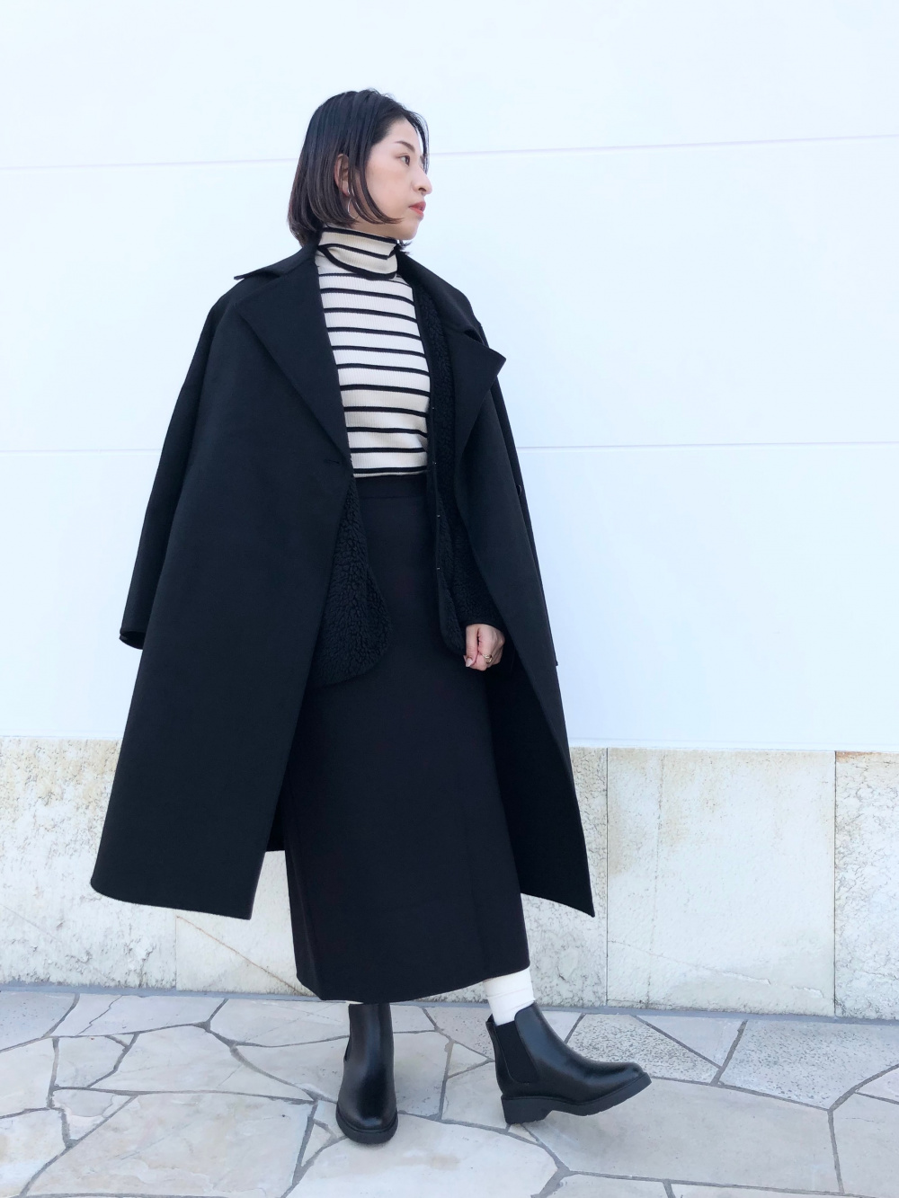 パウダーフィールダウンショートコート、ヒートテックタックパンツ（丈