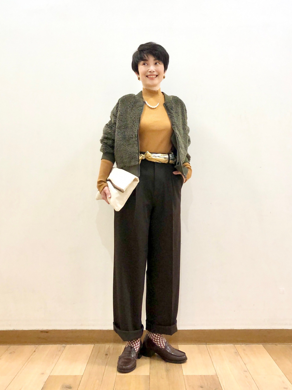 UNIQLO 防風アウターフリースリブブルゾン　オリーブ　レディース　XL 防風アウターフリースリブブルゾン」の着用コーディネート