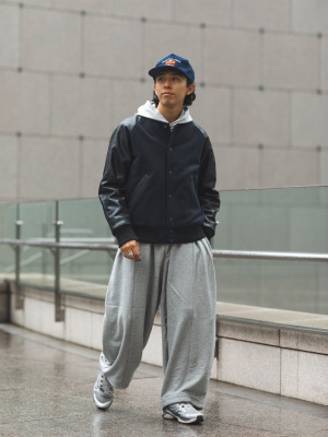 ユニクロ公式 | スタジアムジャンパー