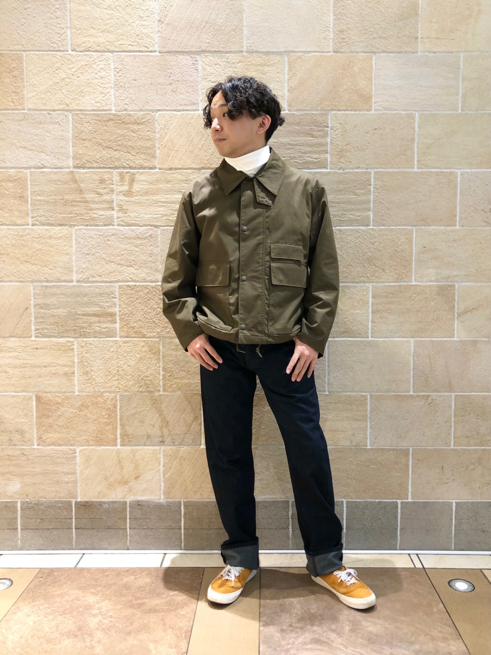新品タグ付 ユニクロU 22AW 「ユーティリティショートブルゾン」M オリーブ ユーティリティショートブルゾン ユニクロU オリーブ M
