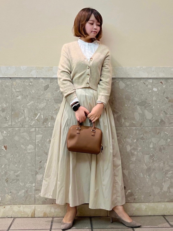 kyi024ページ ご確認用 ユニクロ公式 | コットンボリュームスリーブブラウス（長袖）