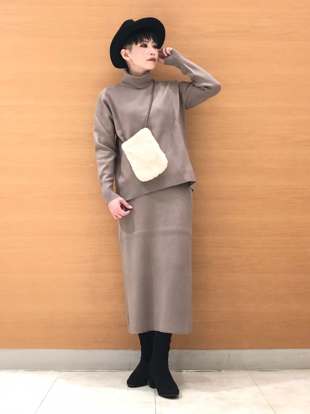 UNIQLO - UNIQLO スフレヤーン タートルネックセーター リブ
