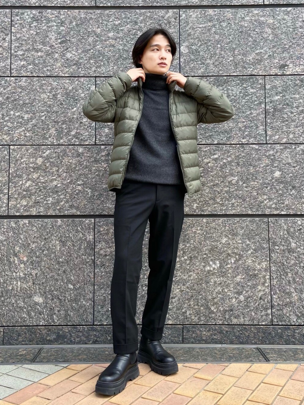 ヒートテックウォームパデッドベスト シングルブレストコート の着用コーディネート ユニクロ