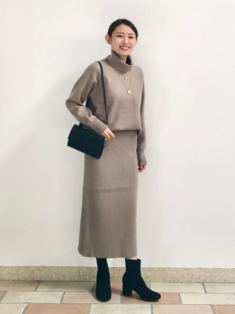 UNIQLO スフレヤーン タートルネックセーター　リブ スカート　セットアップ スフレヤーンタートルネックセーター（スムース・長袖） セットアップ