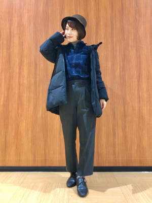 あいユニクロストレッチシームレスダウンショートコート ユニクロ公式 | ストレッチシームレスダウンショートコート