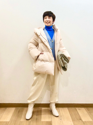 ユニクロ公式 | パウダーフィールダウンショートコート