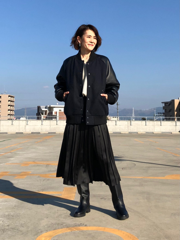 半袖ポロシャツ　アシメプリーツスカート　セットアップ　サイズM 春夏　UVカット ドライカノコ襟ラインポロシャツ（半袖）、アシンメトリープリーツ