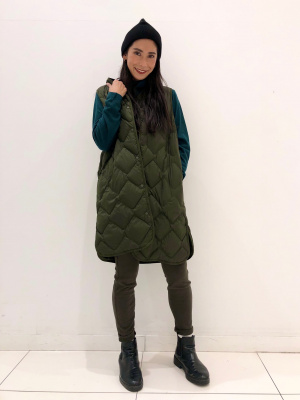 ユニクロ公式 | ウルトラライトダウンロングベスト