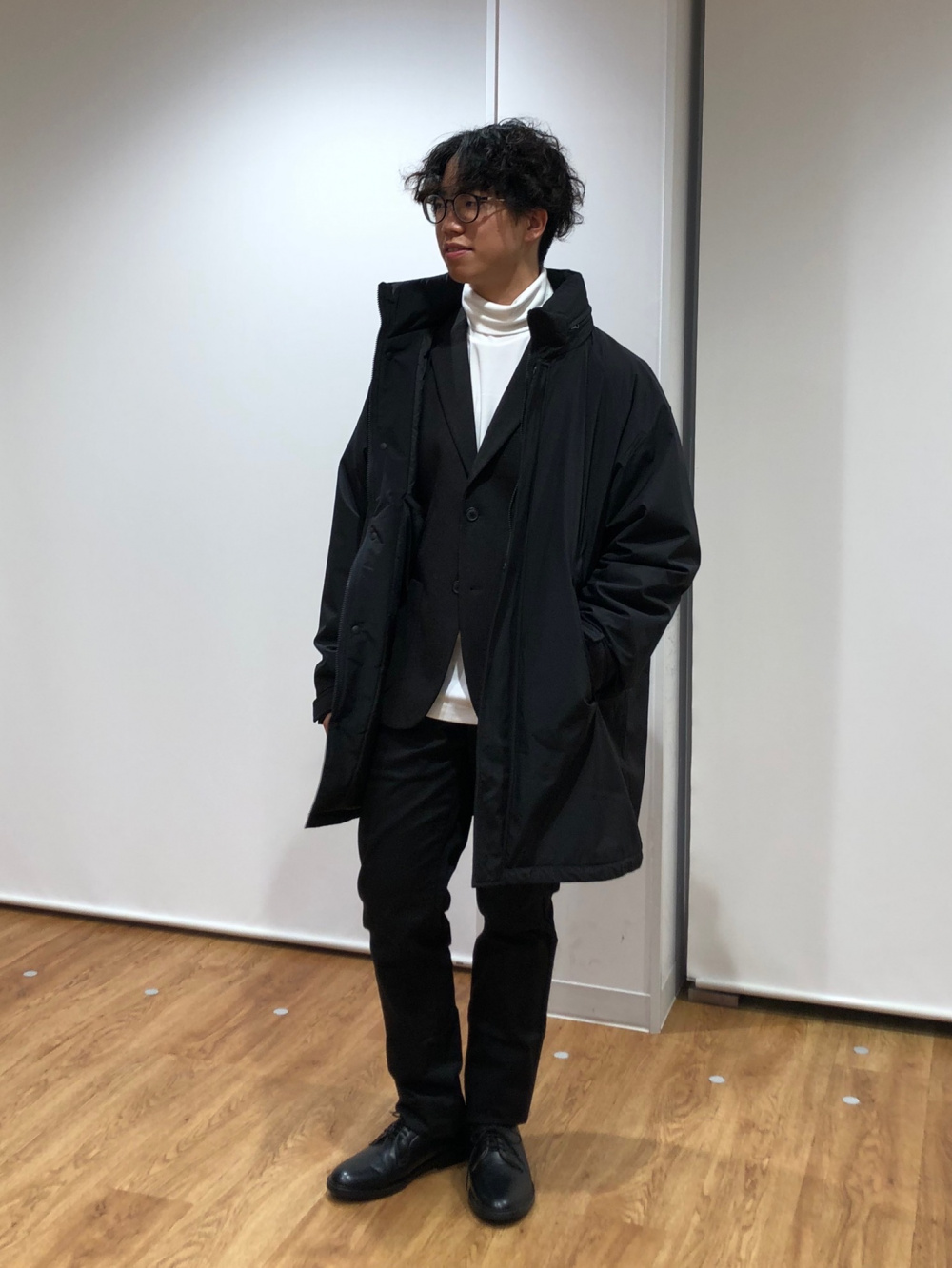 新品　ユニクロ　防風パデッドコート XL black