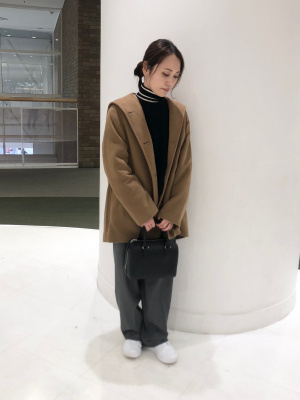 ユニクロ公式 | フーデッドショートコート