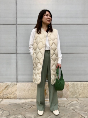 ユニクロ公式 | ウルトラライトダウンロングベスト