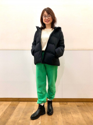 極美品 ユニクロ UNIQLO シームレスダウンパーカー 黒 ブラック UNIQLO - ユニクロ シームレスダウンパーカー ブラックの通販 by